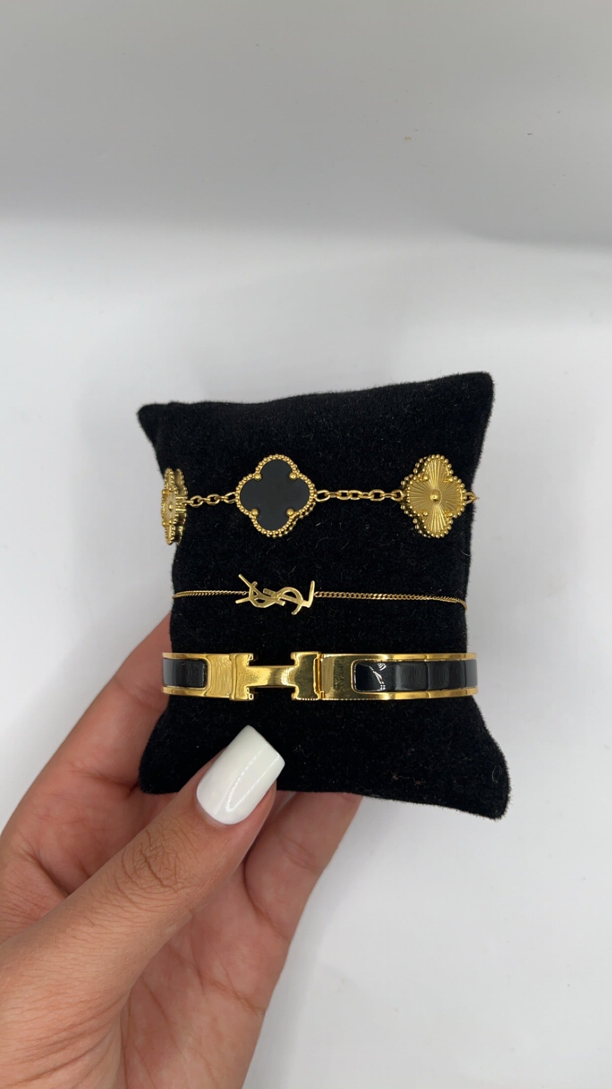 YSL BRACELET SET | BLACK & GOLD