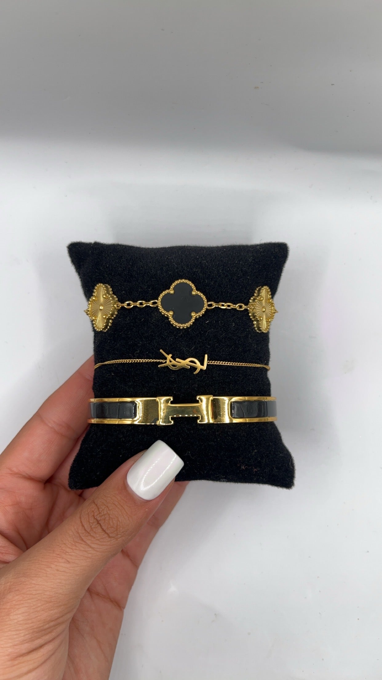 YSL BRACELET SET | BLACK & GOLD