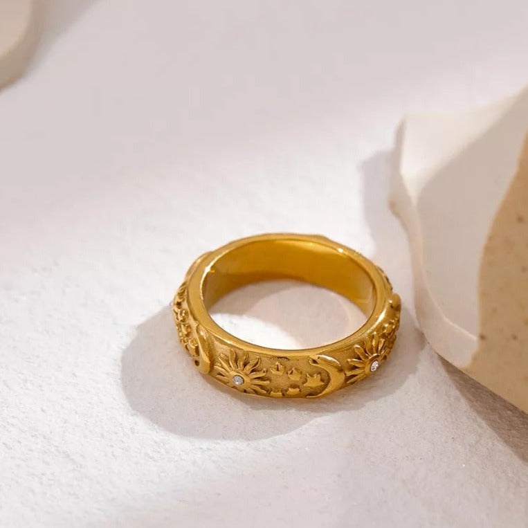 Sol & Luna Ring
